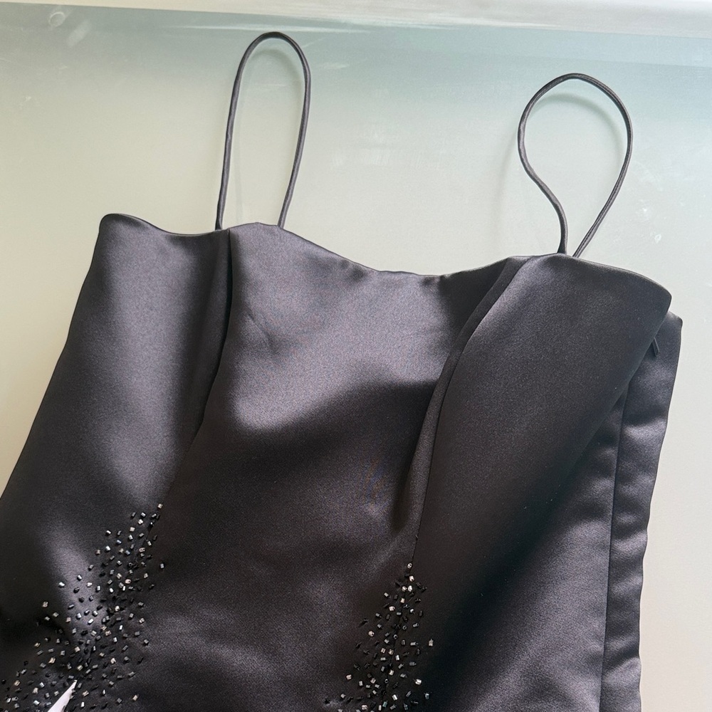Cache Vintage Y2K Black and White Evening Gown with Sequined Beading Size 6 - Picture 2 of 11